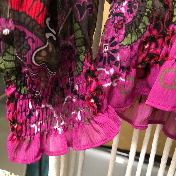 Candies two piece blouse 💃🏾 - Picture 2 of 8